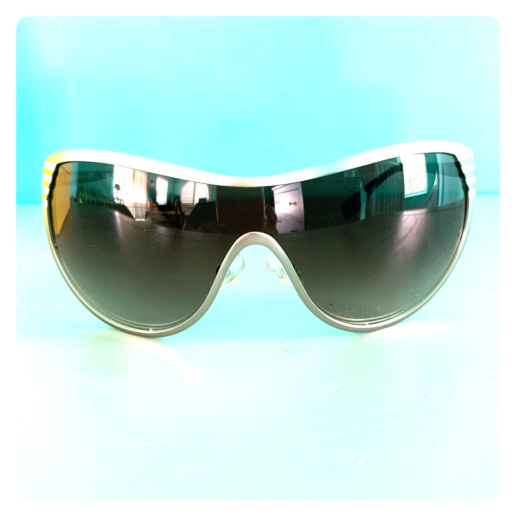 Fendi Aviator Style Sunglasses